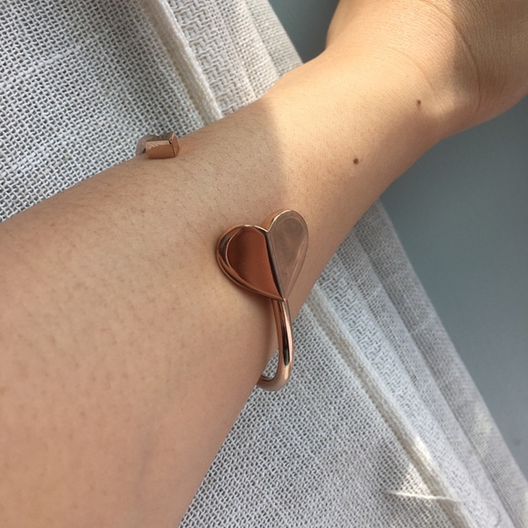 kate spade Heritage Metal Spade Rose Gold Flex Cuff Bracelet - Picture 5 of 10